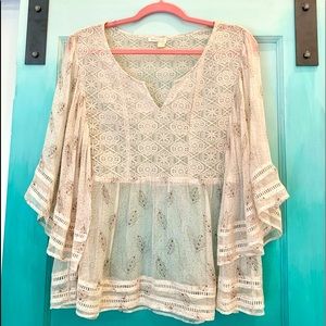 Anthropologie flowy ivory top Meadow Rue EUC